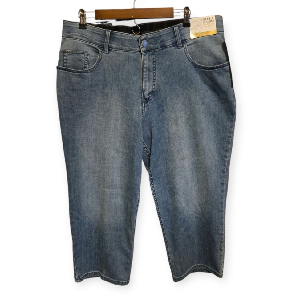 Riders Flex Waist Capri Jeabs
